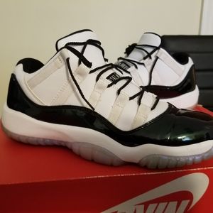 (SOLD)Retro Jordan 11 Lows